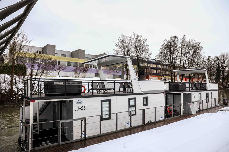 plavajoče hiške na Ljubljanici | Avtor: Saša Despot