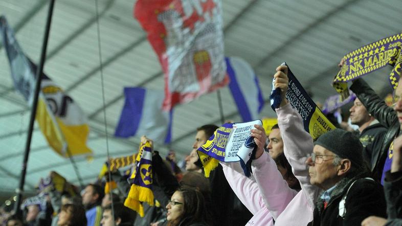 navijači šal šali navijanje Maribor Tottenham Evropska liga Ljudski vrt