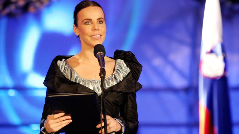 Lorella Flego ima po novem svojo oddajo Q namesto enkrat na teden le vsakih  14 