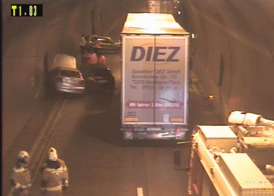 Nesreča v predoru Trojane