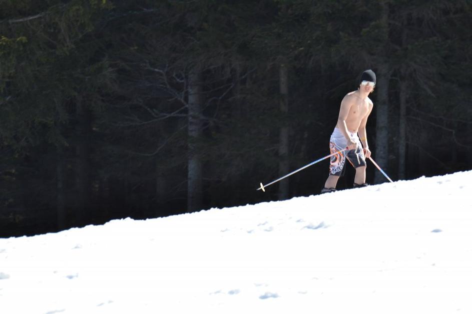 smučanje v kopalkah