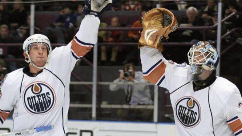 Edmonton se z dolgega gostovanja vrača s štirimi zmagami in tremi porazi ter nov