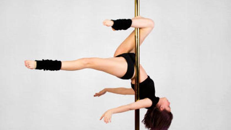 Ples ob drogu okrepi mišice celega telesa in izkleše telo.