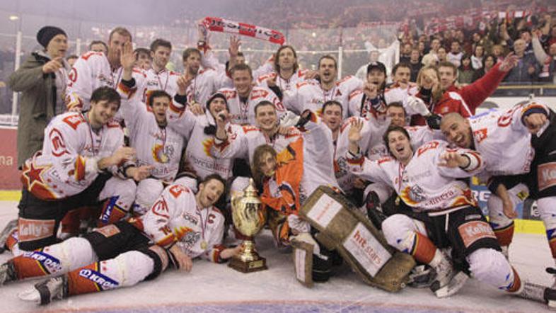 jesenice_hokej31_ifp_lju_090408_main