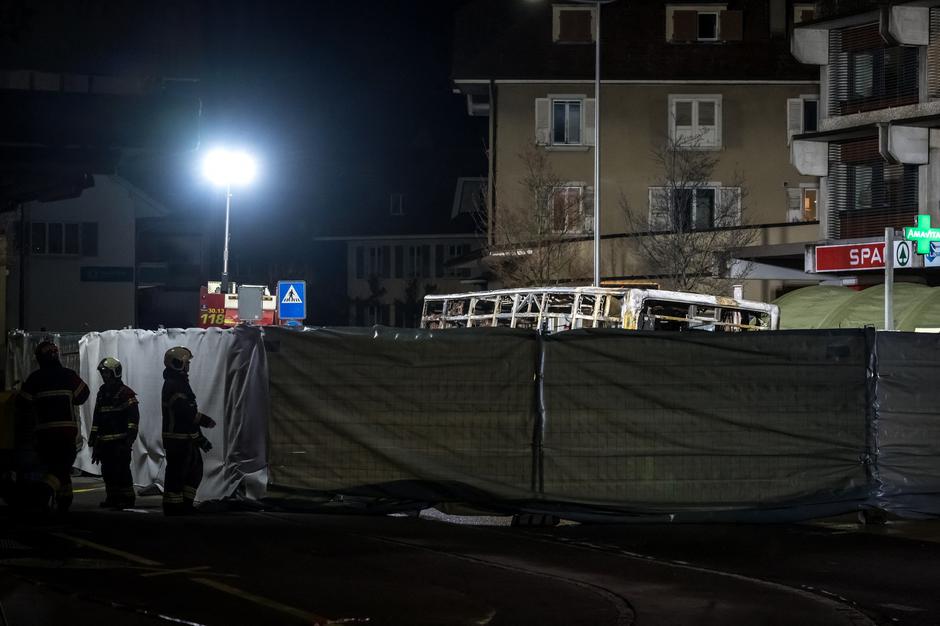 zažgan avtobus švica | Avtor: Profimedia