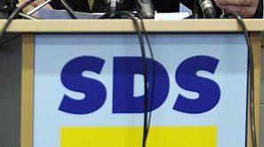 V stranki SDS so nam dejali le, da bodo mnenje predstavili jutri na novinarski k