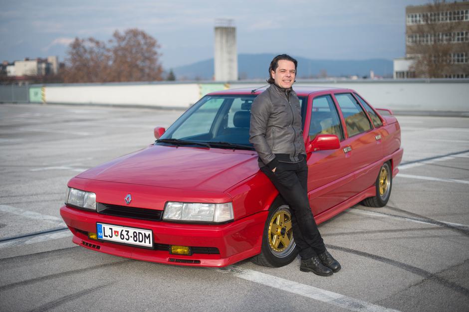 Renault 21 | Avtor: Anže Petkovšek