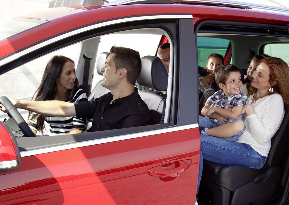 Seat alhambra otroci potniki v avtu | Avtor: Seat