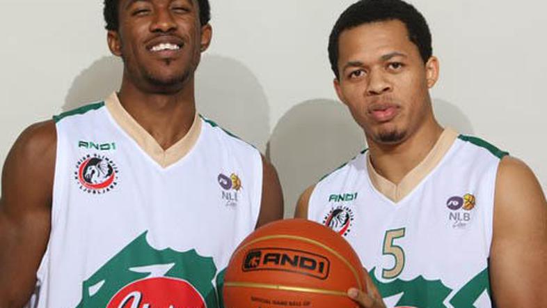 Tyler Crwaford (levo) po mesecu dni zapušča Union Olimpijo.