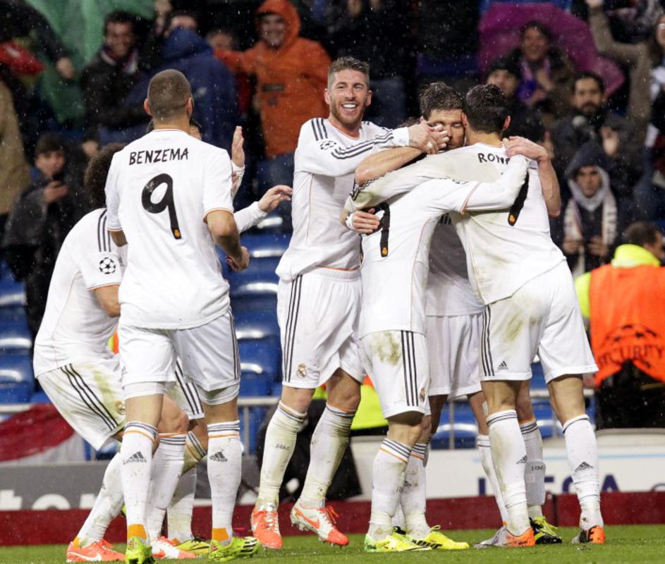 (Real Madrid - Borussia Dortmund)