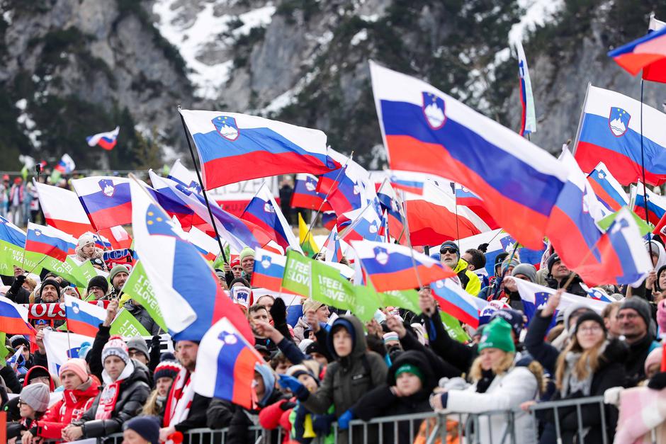 navijači, zastave, planica 2026 | Avtor: Saša Despot