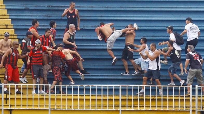 Atletico Paranaense Vasco da Gama Joinville Arena brazilska liga prvenstvo Brazi