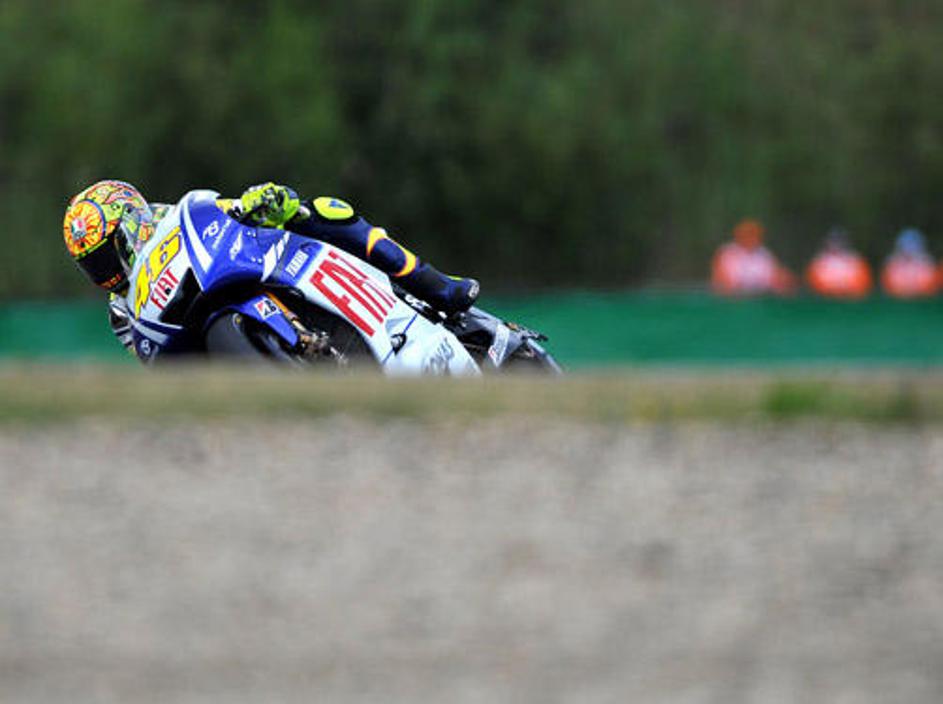 Valentino Rossi kljub veliki prednosti v skupnem seštevku opozarja, da mora osta