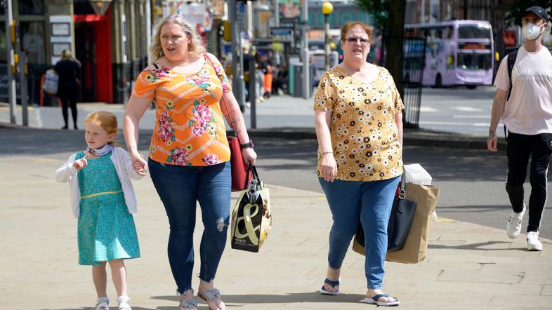 V razvitem svetu ima v povprečju kar polovica odrasle populacije prekomerno telesno težo