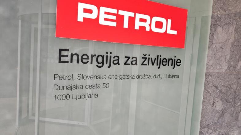 Petrol, novinarska konferenca