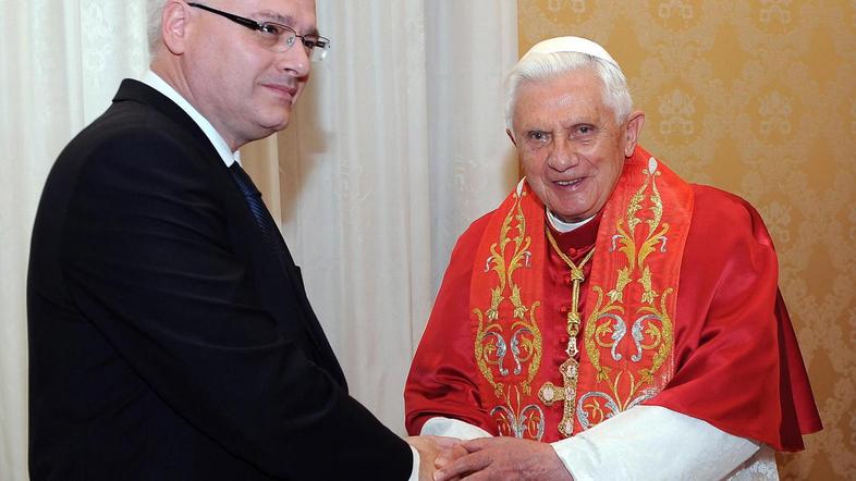 Josipović s papežem (Foto: EPA)