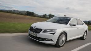 Škoda superb limuzina