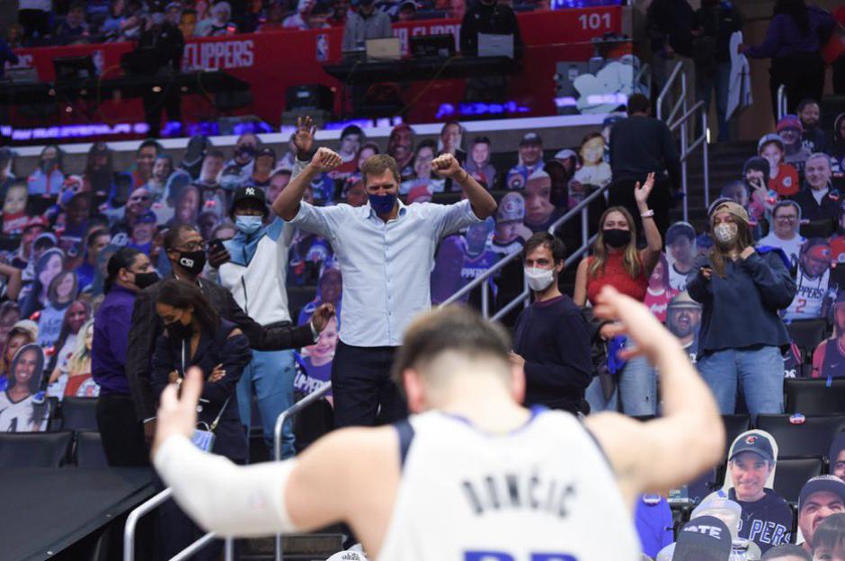 Dirk Nowitzki Mavs Clippers | Avtor: Reševalni pas/Twitter