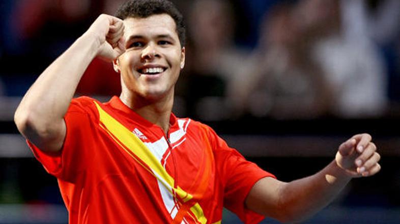 Jo-Wilfried Tsonga bo zaradi poškodbe kolena moral izpustiti četrtfinale Davisov