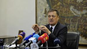 slovenija 10.12.13, Zoran Jankovic, zupan Ljubljane, redna novinarska seja, Mest
