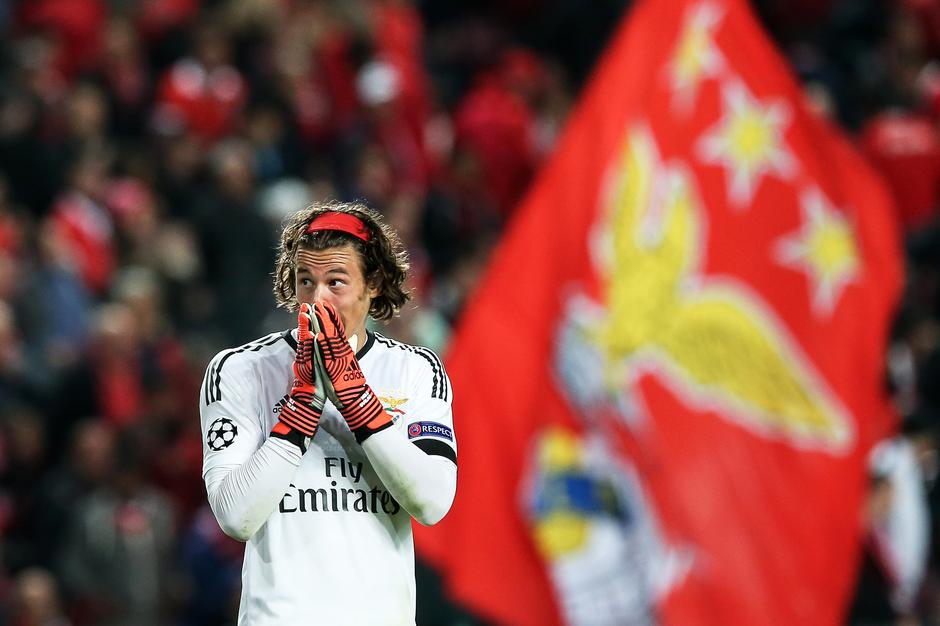 Mile Svilar Benfica Manchester United | Avtor: epa