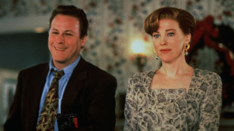 John Heard, Sam doma