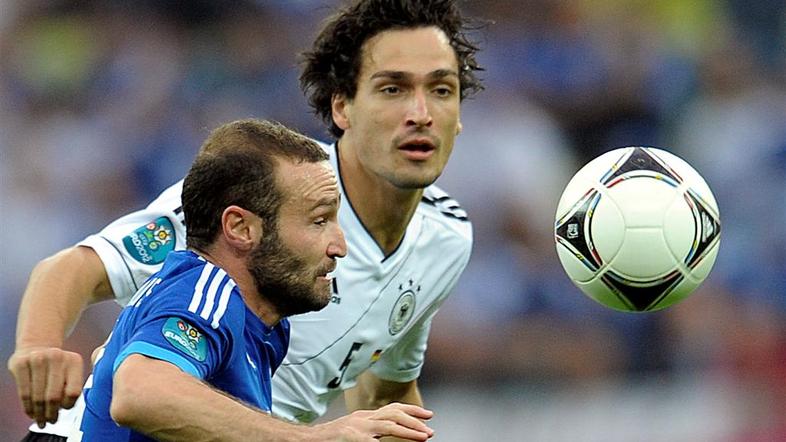 Hummels Salpingidis Nemčija Grčija Gdansk Euro 2012 četrtfinale