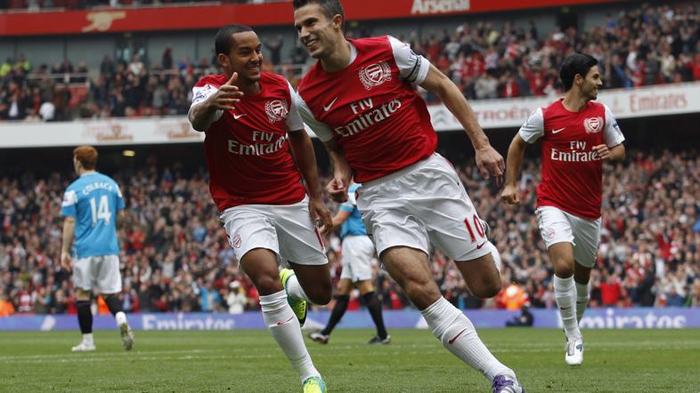 Walcott Van Persie Arsenal