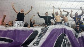 maribor dinamo navijači viole