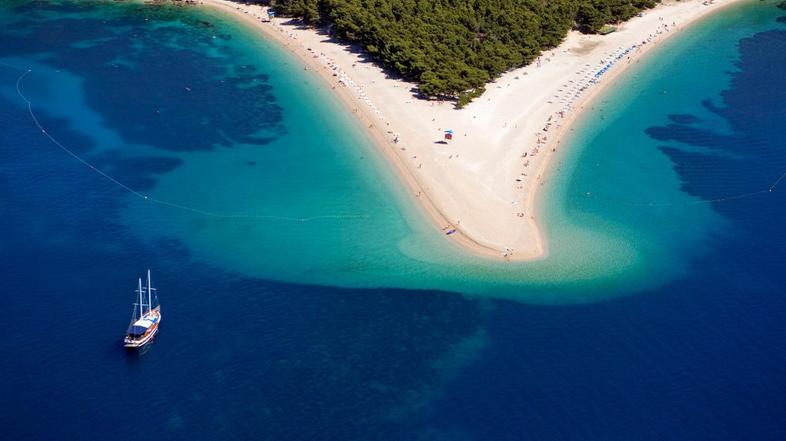 Plaža Zlatni rat Bol na Braču