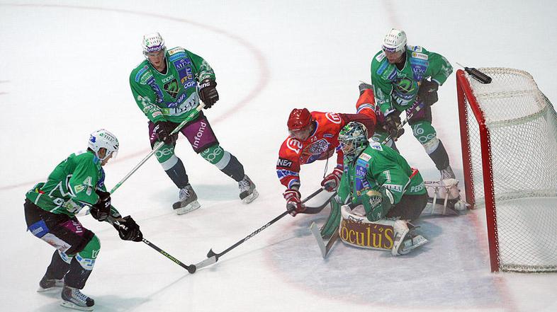 Tilia Olimpija Acroni Jesenice 2010/2011