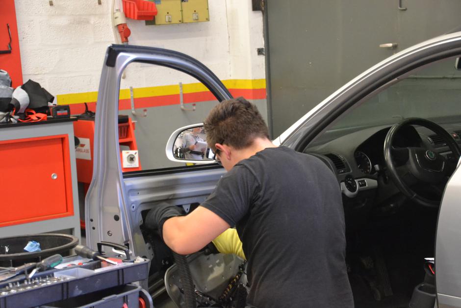 Tekmovanje za najboljšega Carglassovega serviserja | Avtor: Gregor Prebil