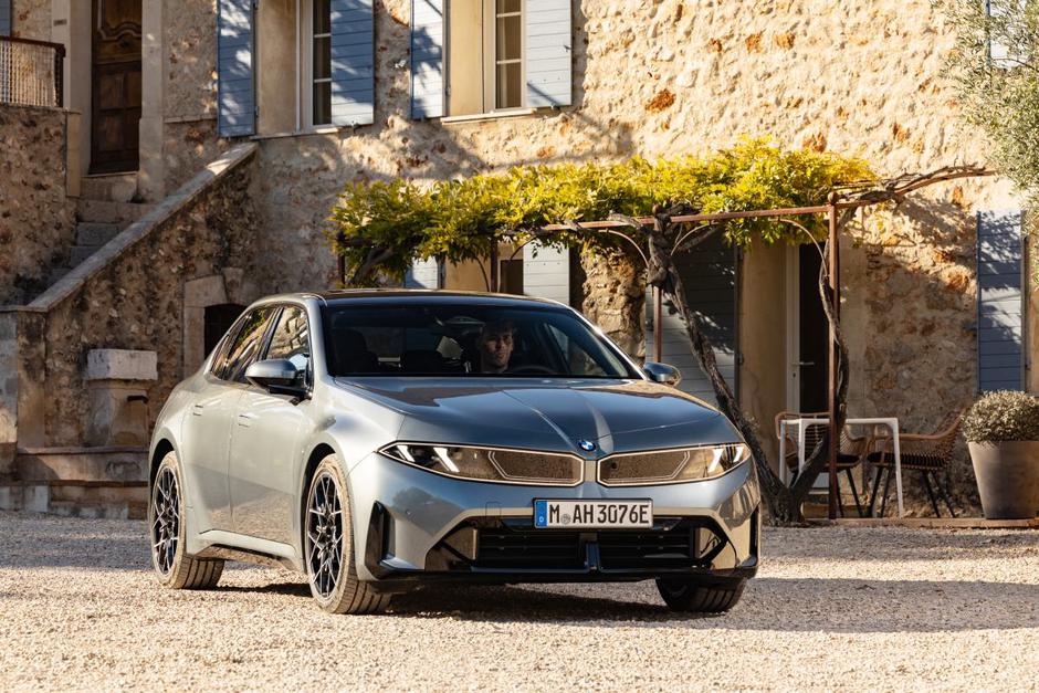 BMW serija 3 | Avtor: BMW/Wolfgang Groeger-Meier/Tom Kirkpatrick