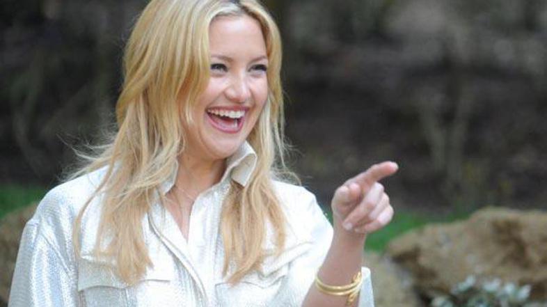 Kate po besedah Alexa nenehno išče pozornost. (Foto: Flynet/JLP)