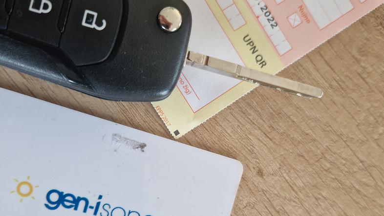 Kartica za polnjenje električnih avtomobilov GEN-I