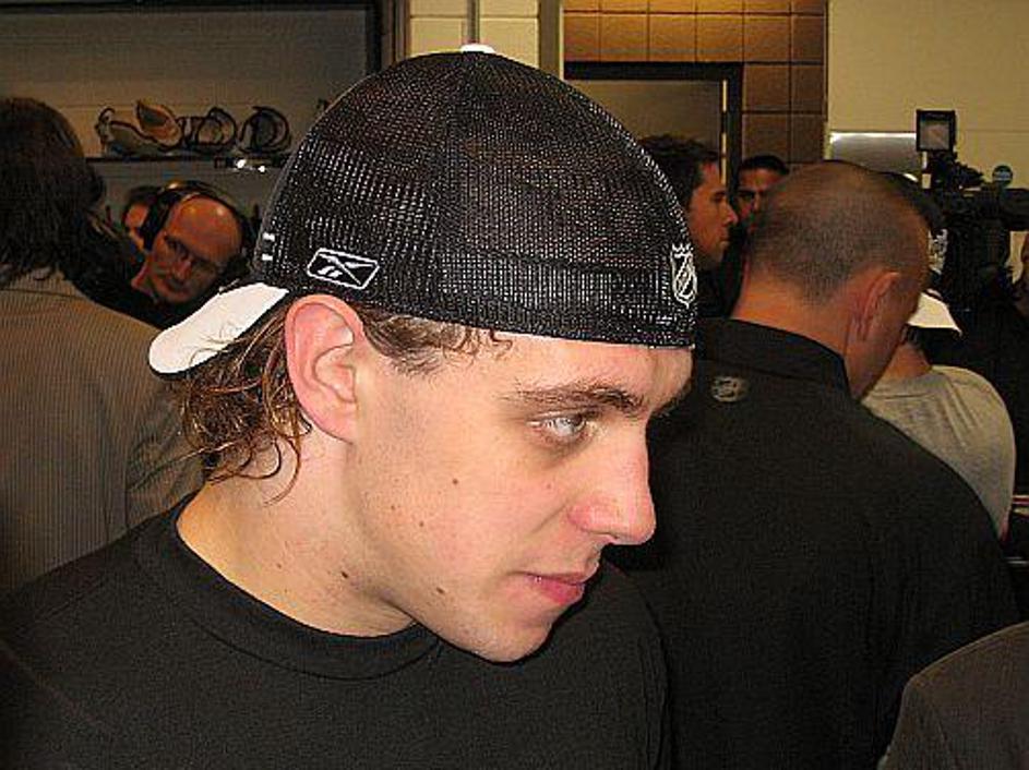 Anže Kopitar se je na otvoritveni tekmi nove sezone lige NHL izkazal z dvema pod
