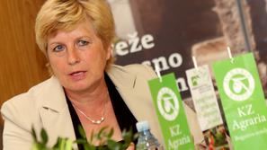 “Bojim se, da če bomo gradnjo tako nadaljevali, čez deset let kmetijstva na Obal