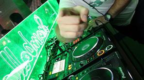 Gramophonedzie razplesal Shamaballo