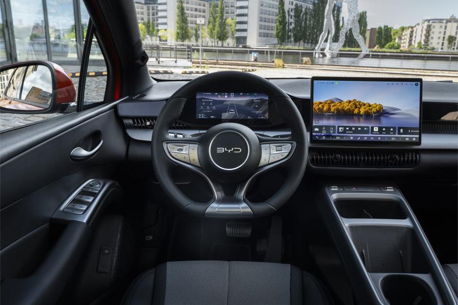 BYD dolphin G | Avtor: BYD