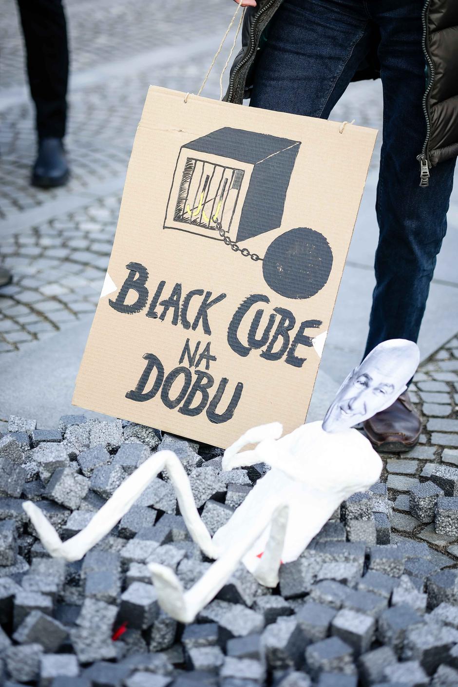 protestni predvolilni shod Na volitve! | Avtor: Saša Despot