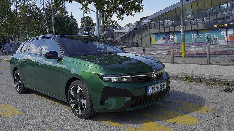 opel astra ST