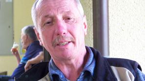 Sodišča z vedno novimi dopisi in zahtevami v bistvu zavlačujejo postopke, je pre