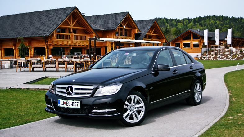 Slovenska predstavitev: Mercedes-Benz razred C