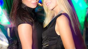 Črnina začarala Topa