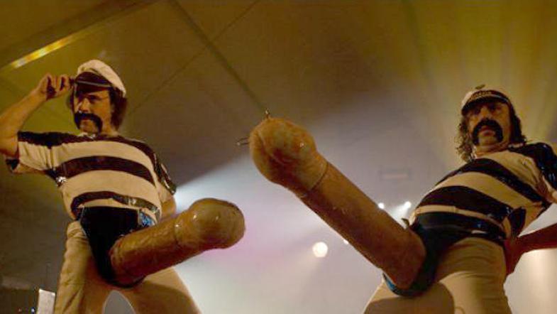 Provokativni in energični Let3.