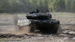 tank leopard 2