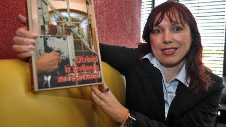 Damijana Žišt je prva v Sloveniji, ki je napisala knjigo o dogajanju za zaporniš