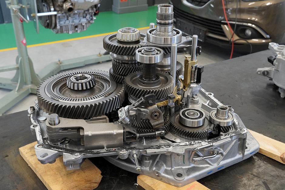 Renault hibridni menjalnik Mirna Peč | Avtor: Matija_Janežič