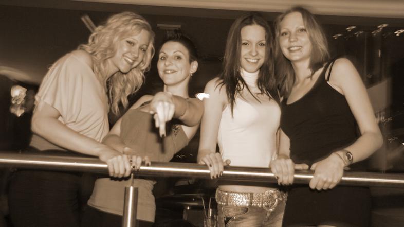 Sensation zabava v Kopru