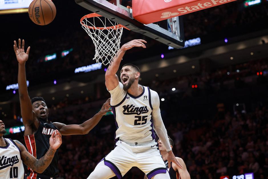 Alex Len | Avtor: Profimedia